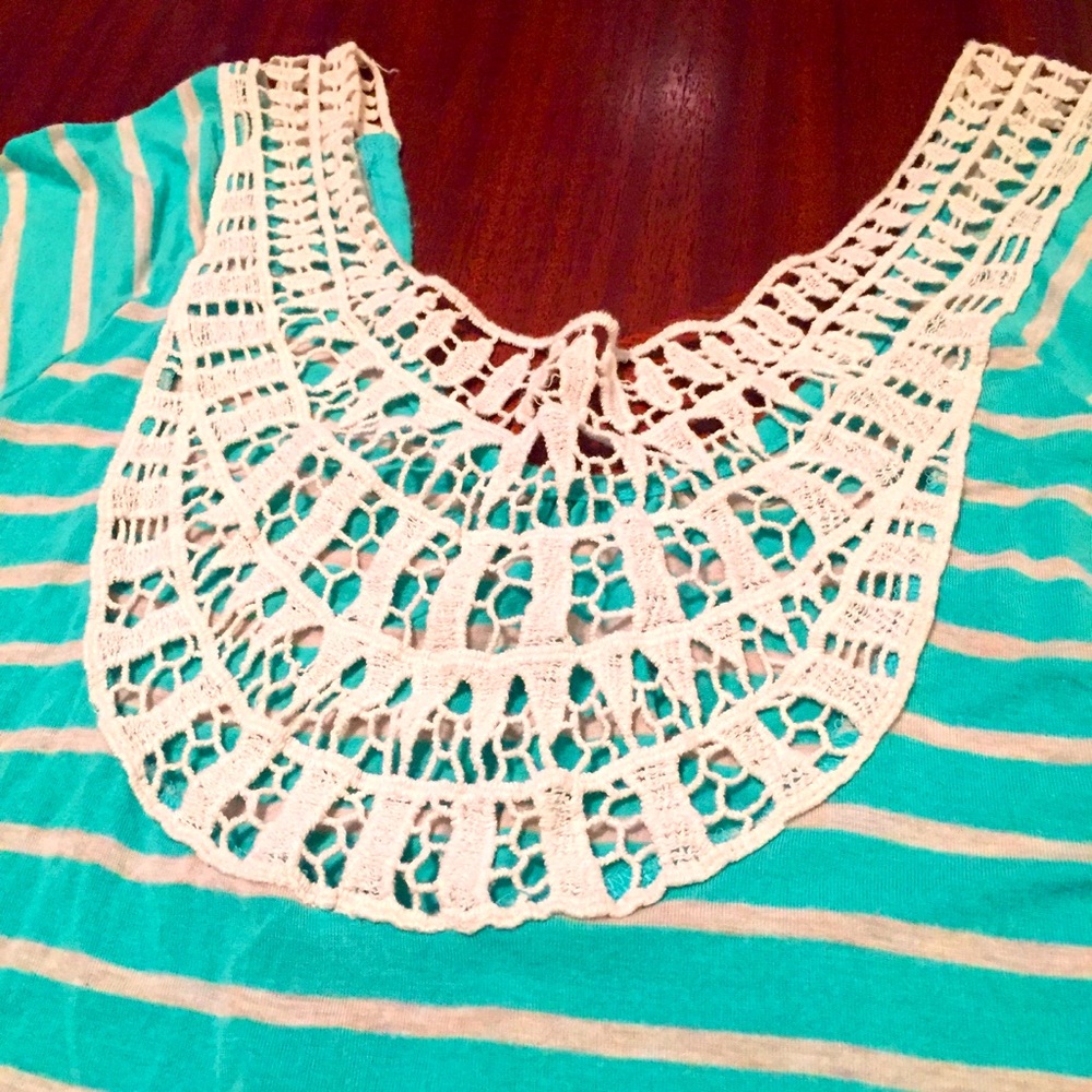 Like new women’s top Rue21 size S